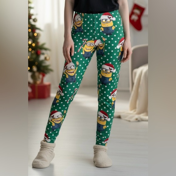 Soft Minion Made Christmas Polka Dots Green Pajama Bottoms Pants Sz XL - Picture 1 of 6